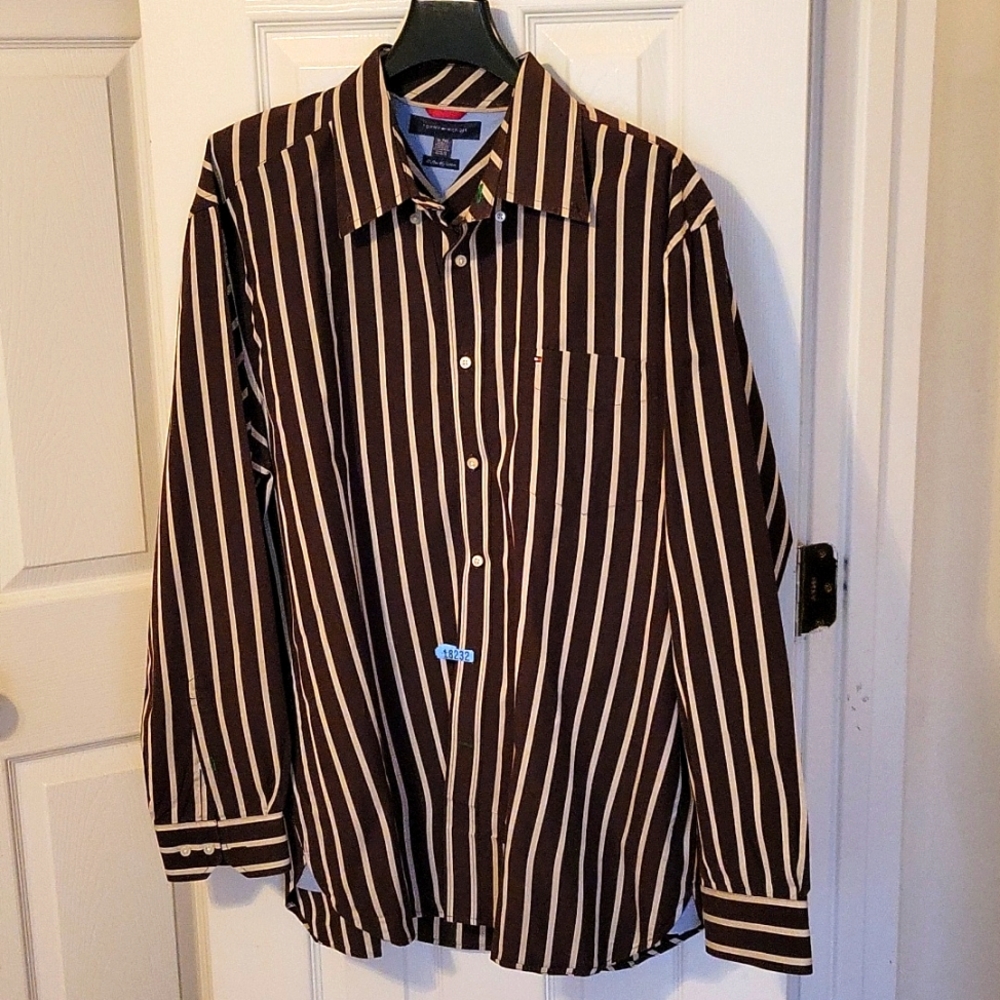 Men XL Tommy Hilfiger Dress Shirt